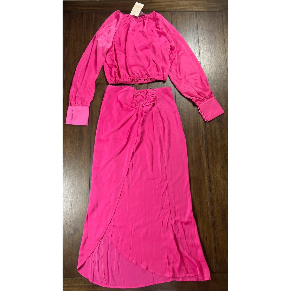 Fashion Hot Pink 2 Piece Set Crop Top & O-Ring Maxi Skirt Set Size M NWT - Picture 1 of 5